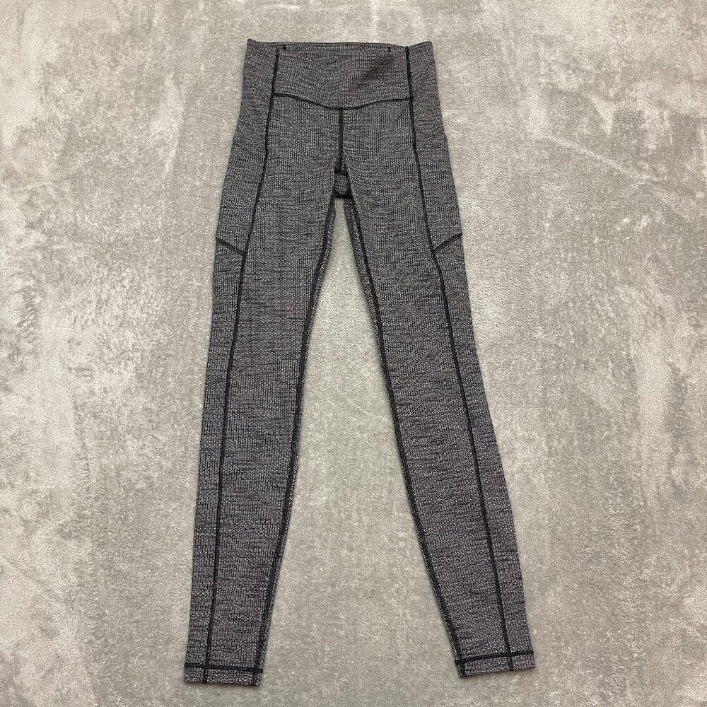 Lululemon Speed Up Tight Womens Size 4 Gray Full-on Luxtreme